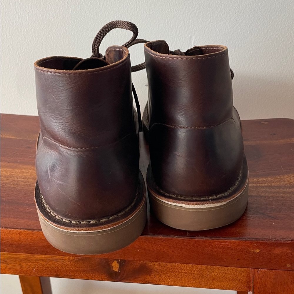 Clarks Shepton Chukka Boots - Picture 4 of 6